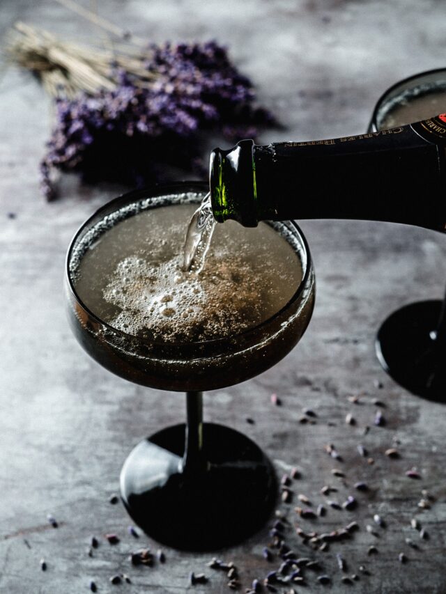 Lavender French 75 Pouring shot